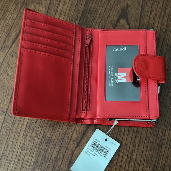 NWT Mundi Genuine Leather Frame Wallet Chelsea Fire Red - Picture 5 of 9